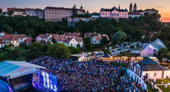 Grammy-díjas világsztárok Veszprémben – itt a VeszprémFest 2025