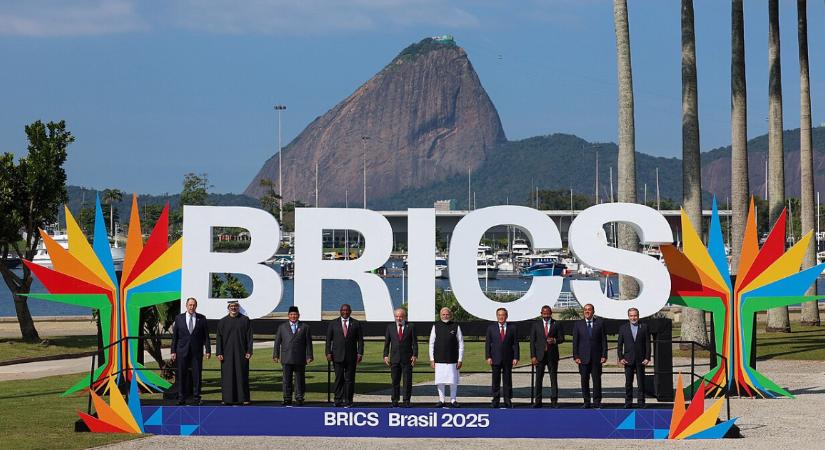 A BRICS országokat még csak fenyegeti Trump a büntetővámmal