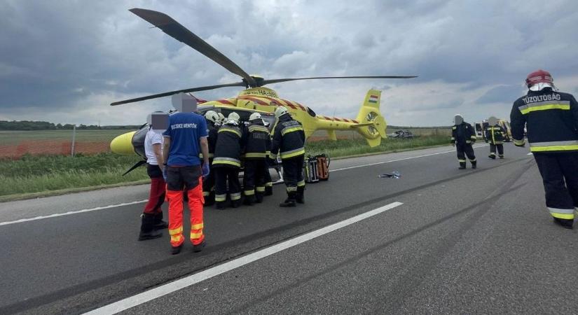 Elesett az M1-es autópálya, mentőhelikoptert is riasztottak