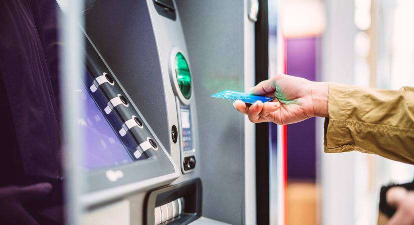 Érkeznek a bankautomaták a falvakba, de jó lesz vigyázni, mert sokba fájhat a pénzfelvétel