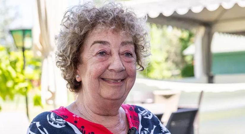 „Beálltam a zuhany alá és bőgtem” – transzplantáltakat segít a más veséjével élő Zsuzsa