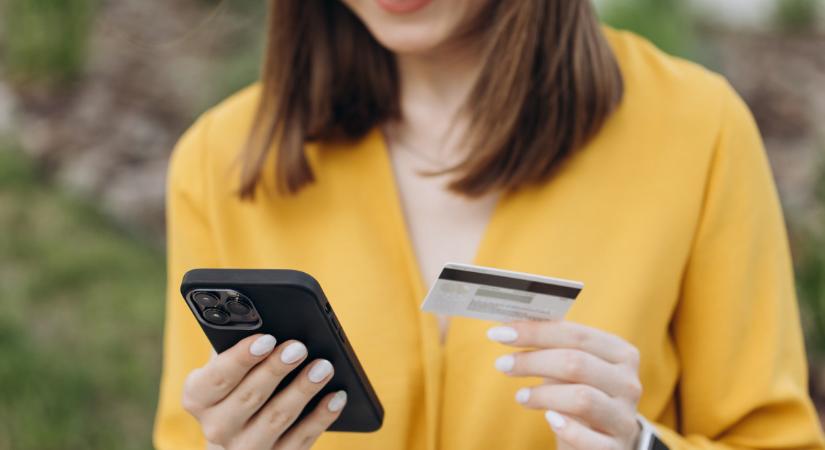 Kiderült, melyik webshopokból nem jöhet meg a termék – ezeknél nem szabadna rendelned