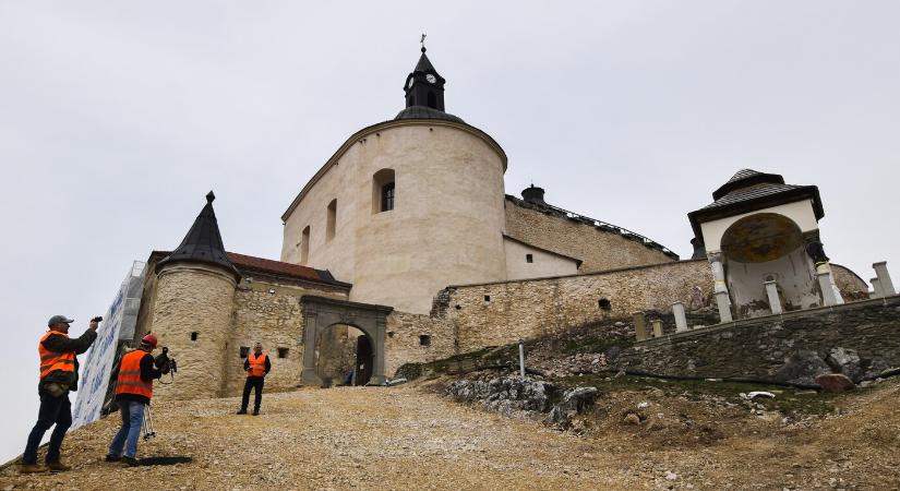 Krasznahorka vára is megsínylette a vihart
