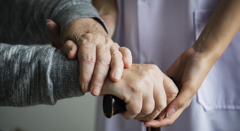 A Parkinson-kór tüneteit súlyosbítja, ha ezt eszi