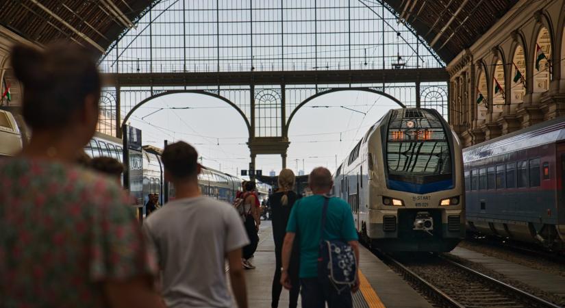 MÁV: rémhír, hogy lezárták a Keletit