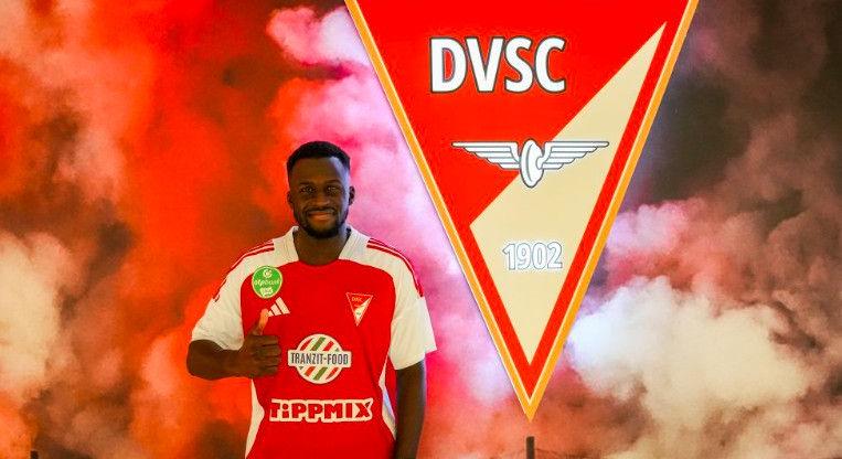 Francia bekket igazolt a DVSC