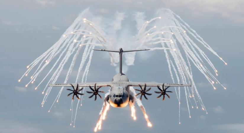 Harctéri szörnyet csinál az Airbus az A400M katonai repülőgépéből