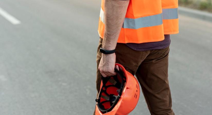 A vihar miatt csúszik a munka a Külsővásártéren