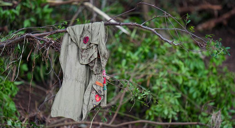 Texasban már csaknem száztíz halálos áldozatot találtak meg a múlt pénteki villámáradás helyszínén, a kutatás kedden is folytatódott