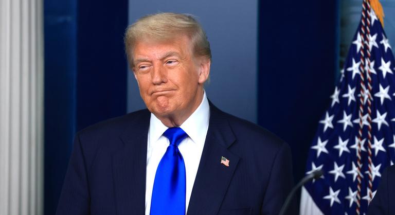 Megvan a hivatalos lista, hogy kiket pécézett ki Donald Trump