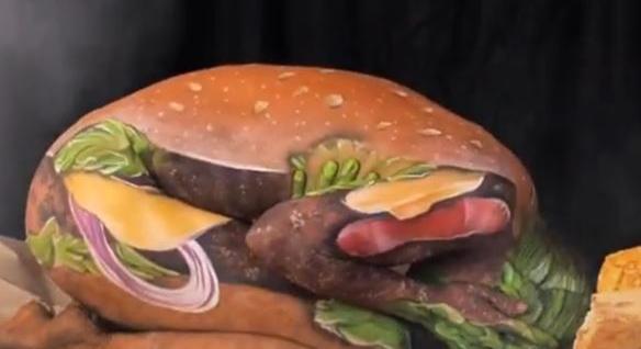 Body art hamburger – A nap videója