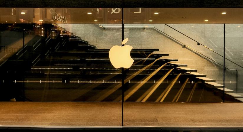 Komoly csapás érte az Apple-t