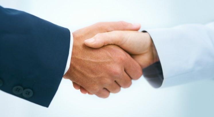 Kizárólagos együttműködést kötött az INTREN és a RedTrack Inc.