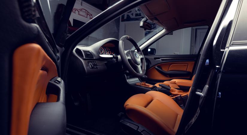 A bőrözés mesterei – MMM Interior