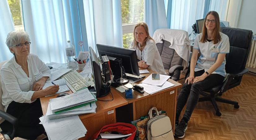 Egy beteg szülő nem lehet gond! - Fontos segítséget ad a dunaújvárosi kórház