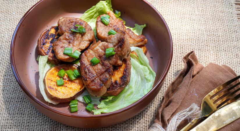 Grillezett édesburgonya és sertésszűz