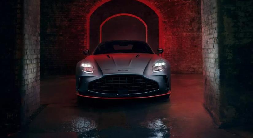 680 lovas látványos új sportkupéval támad az Aston Martin