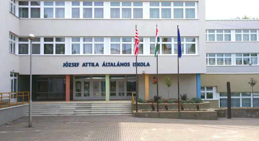 Két iskola és egy lakótelep újul meg Esztergomban: 6 milliárdos támogatás érkezik