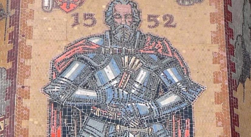 Díszszemlére tették a magyar hős levágott fejét