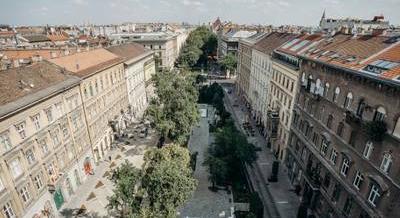 Falusias Pestről mesél a szobor, ami mellett ezerszer mentél el, mégsem vetted észre