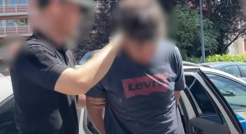Angyalföldi gyilkosság: Két év után emeltek vádat a barátnőjével brutálisan végző férfi ellen