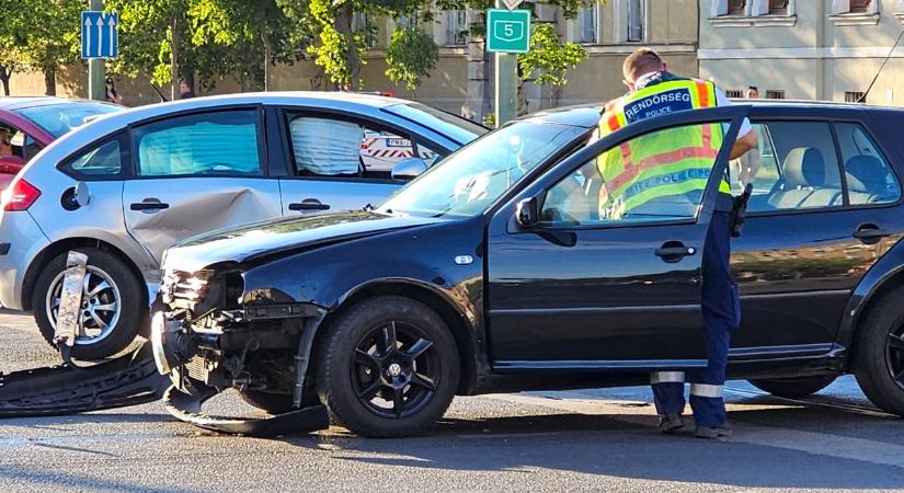 Cserbenhagyásos autótördelés Kaposváron
