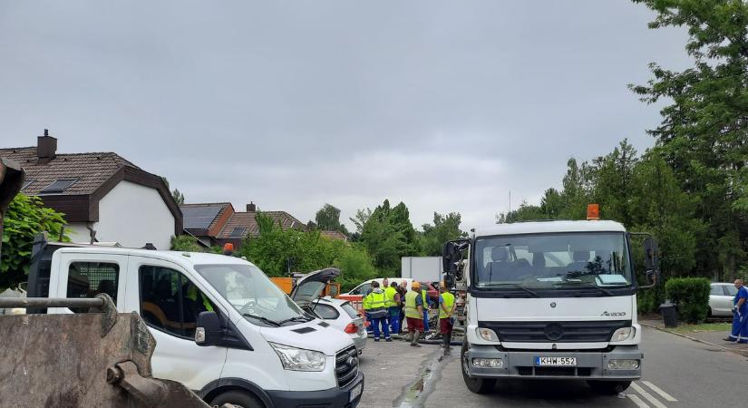 Megtörtént a nagy baj Nyíregyházán! (fotókkal)