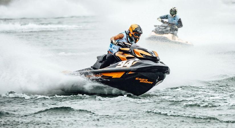 Jet-ski: ismét Győrzámolyon rendezik meg kontinensviadalt