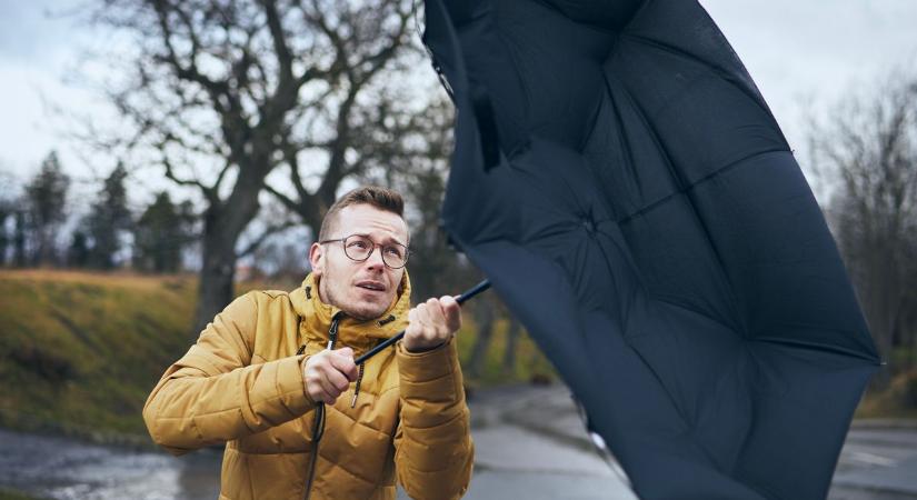 Őszi hangulat júliusban: szeles, borongós időjárás