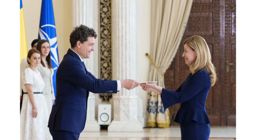 Nicușor Dannak adta át megbízólevelét Magyarország új romániai nagykövete