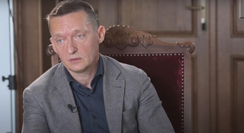 Sokkoló videó került elő Rogán Antalról, fiók mélyén hevert a felvétel
