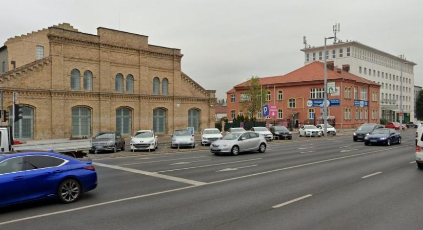 Kormányrendelettel írnák át a rozsdaövezetté vált Láng Gépgyár területének beépíthetőségi határait