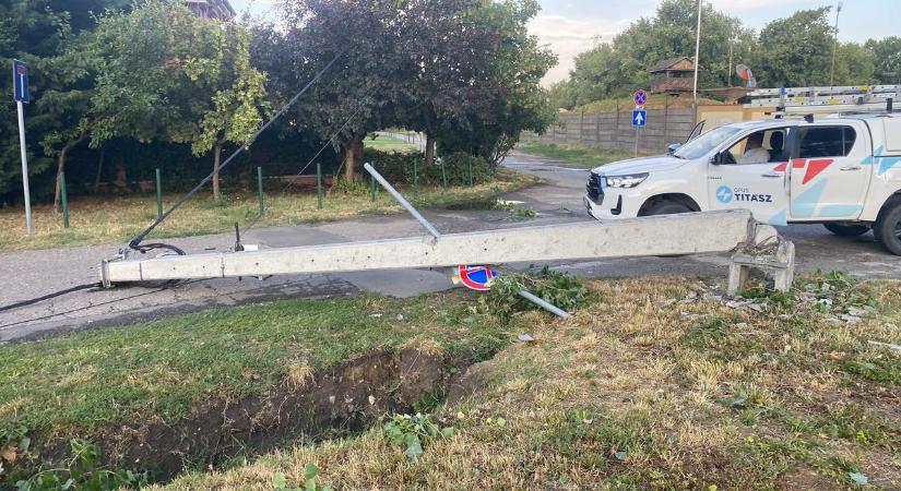 Ezeken településeken kritikus a helyzet, közel 10 ezer háztartásban még mindig nincs áram Hajdú-Biharban