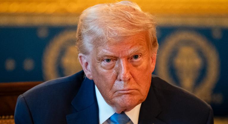Donald Trump kemény üzenetet küldött az orosz elnöknek: Sz*rrá bombázom Moszkvát