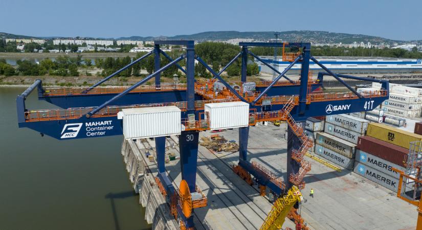 Új korszak kezdődik a magyar konténerlogisztikában
