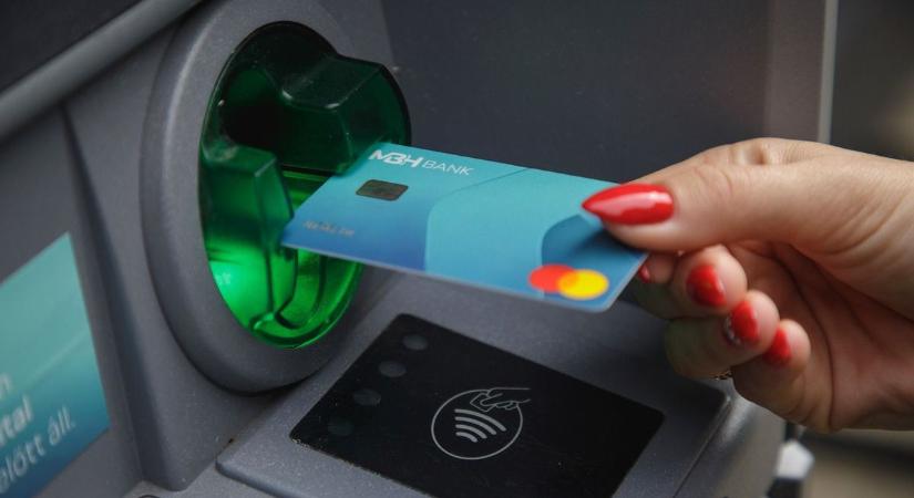 Bezár a népszerű bankfiók Pécsen