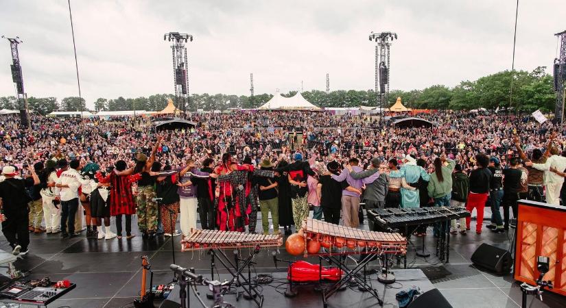 Damon Albarn megmenti a Pohodát: az Africa Express ugrik be a Massive Attack helyett