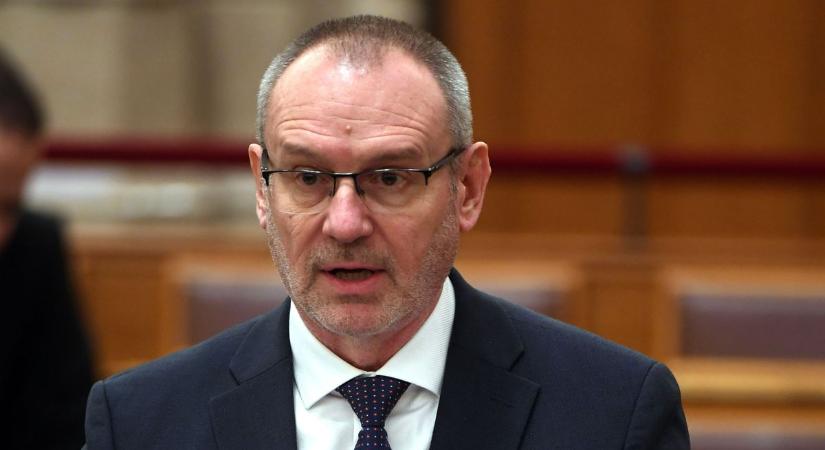 Most érkezett a rendkívüli bejelentés: ez minden nyugdíjast érint