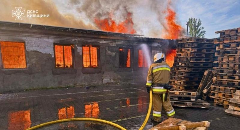 Húsba vágó szankciókat sürget Moszkva ellen az ukrán elnök a rekordméretű orosz légitámadás után