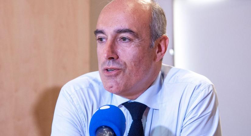 Sokkolta a francia Nemzetgyűlést képviselőtársuk öngyilkossága