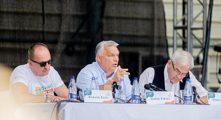 Orbán Viktor és a fél magyar kormány elutazik, iránymutatást tart a miniszterelnök