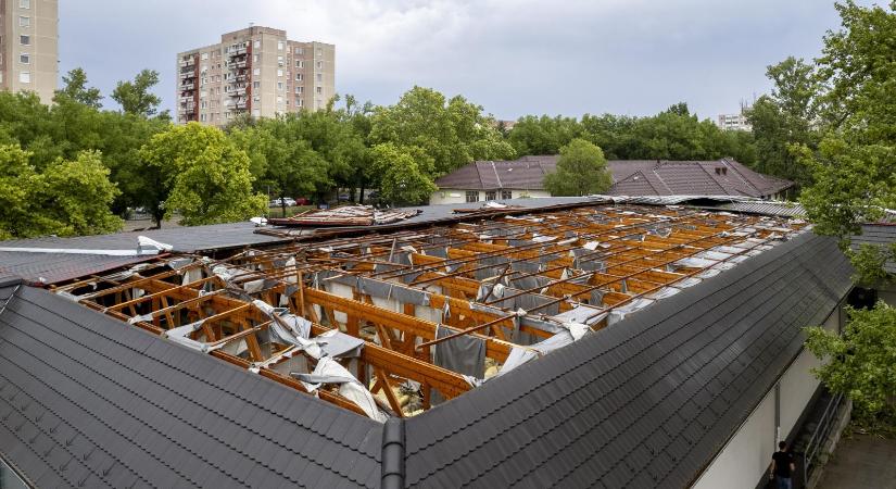 Rengeteg sérültet láttak el a hétfői vihar után Debrecenben