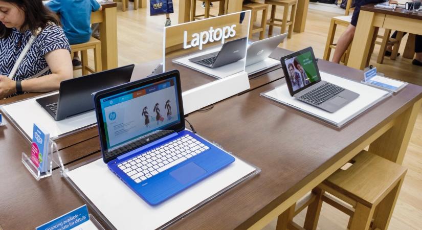 Amerikában nagyot zuhant a PC-eladások száma a vámtarifáknak köszönhetően