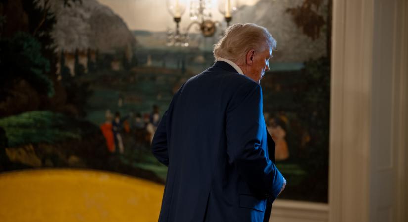 Újabb országokat sorozott meg Trump, komoly keménykedésbe kezdett