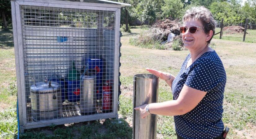 Utánajártunk, így csinál golflabda nagyságú jégből cseresznye méretűt a jégkármérséklő