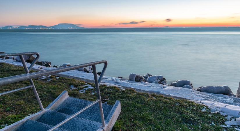 Tilos lett valami a Balatonnál - nagyon sokat bukhat, aki ezt nem tudja