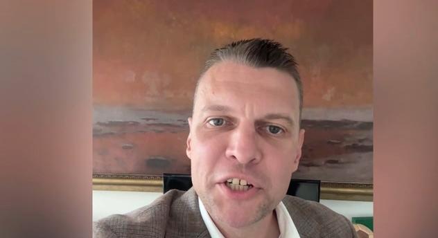 Menczer Tamás: Magyar Pétert volt felesége és a vihar is elsöpörte  videó