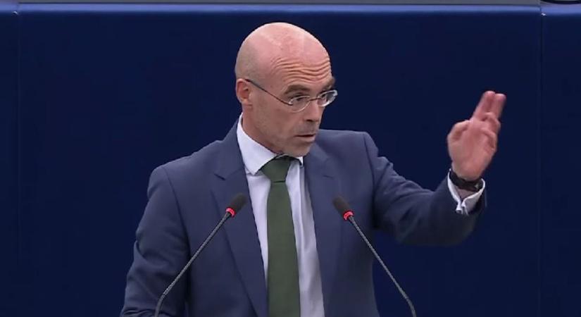 Hátborzongató összefüggés derült ki: valójában a „magyar nemzet eltörlése” a cél (VIDEÓ)