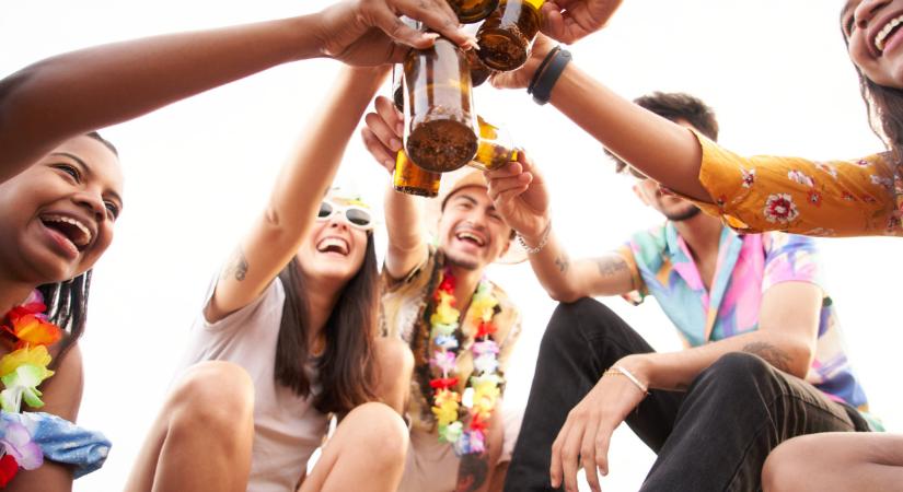 Tiszafüred most Ibiza lesz, csak több lángossal és halászlével: Mr.President és Minelli is ott lesz