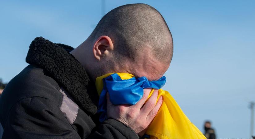 Zelenszkij: folytatódik a hadifoglyok cseréje Oroszországgal